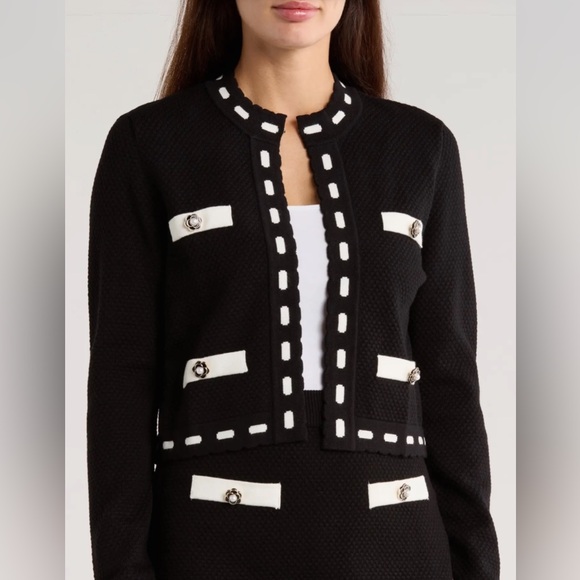 Ellen Tracy Sweaters - Ellen Tracy Seed Stitch Trim cardigan. Size small.